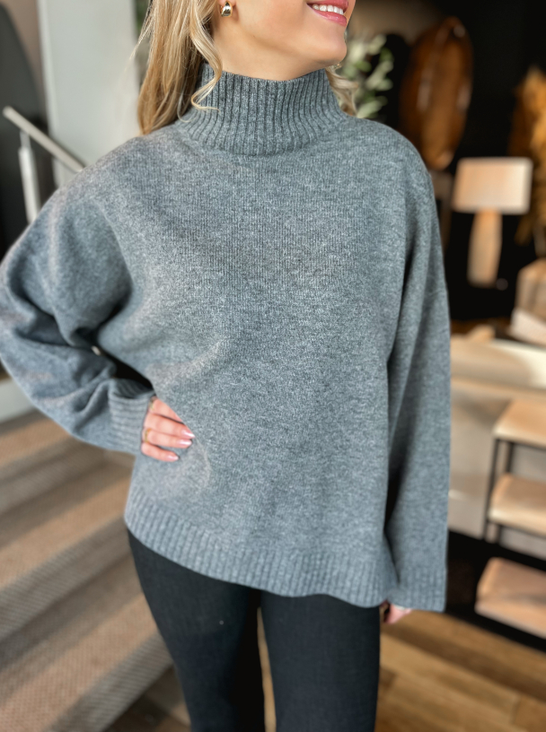 Loen Knit - Grey - Image 1