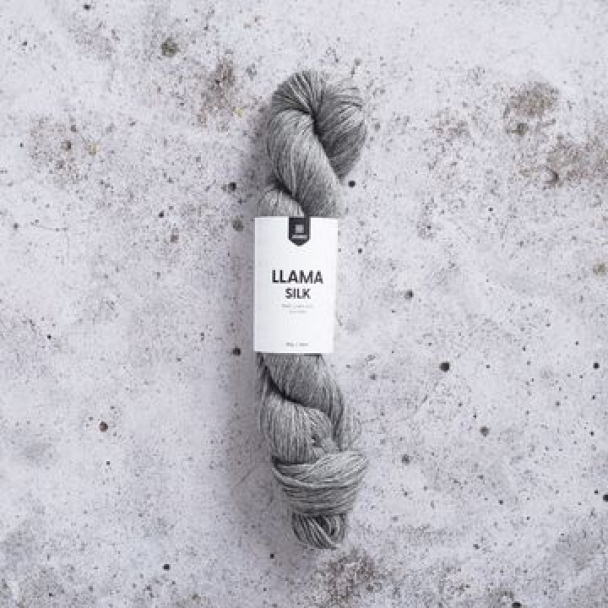 Llama Silk / No 3 - Image 7