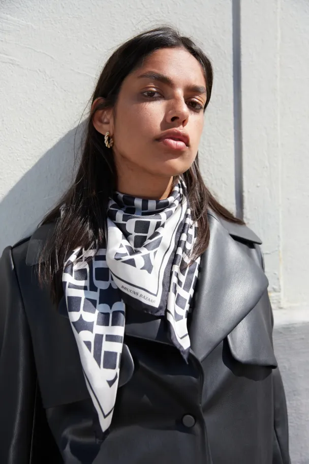 BRUUNS BAZAAR Silk Scarf - Image 1