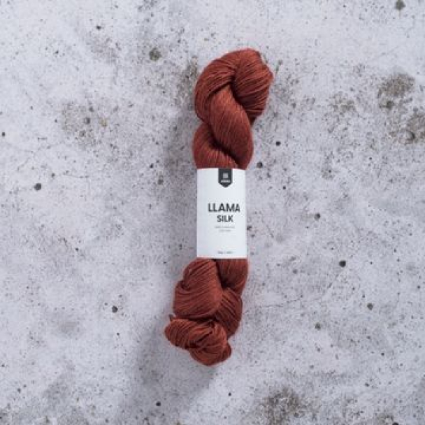 Llama Silk / No 3 - Image 12