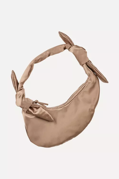 Julius Hobo Bag Satin | Julius Hobo Bag Satin fra Stine Goya