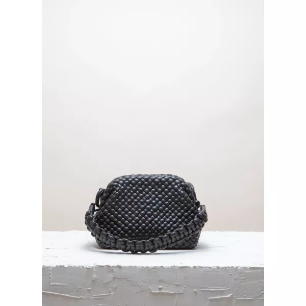 HANA CLUTCH - BLACK