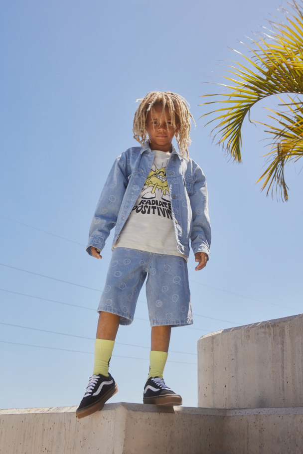 Art Shorts - Happiness Light - Image 2