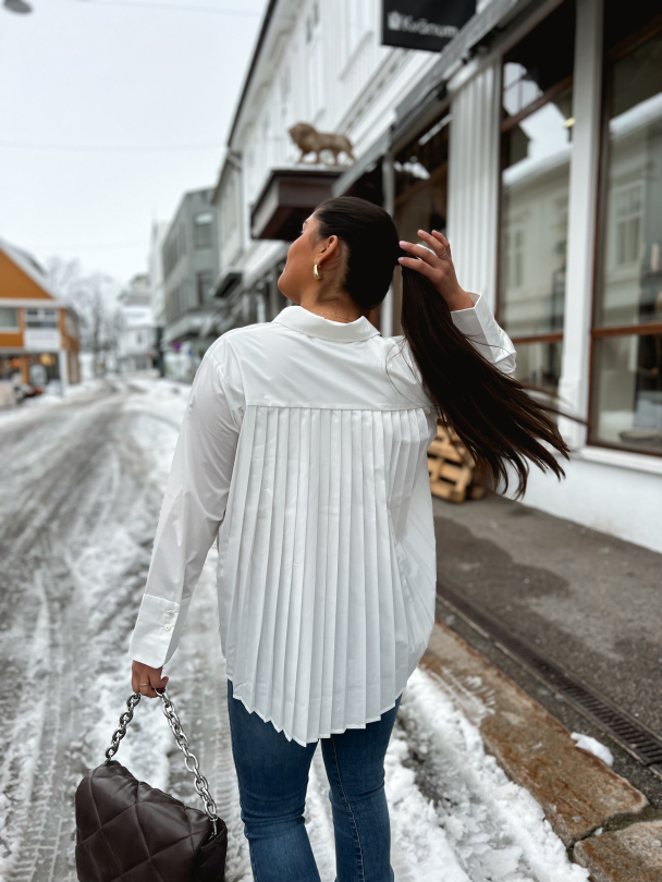 Roya Shirt - Star White - Image 6
