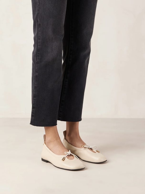 Rosalind Cream Leather Ballerina - Image 2
