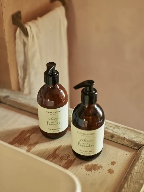 Hand and Body Wash, Vetiver & Lavender - Image 2