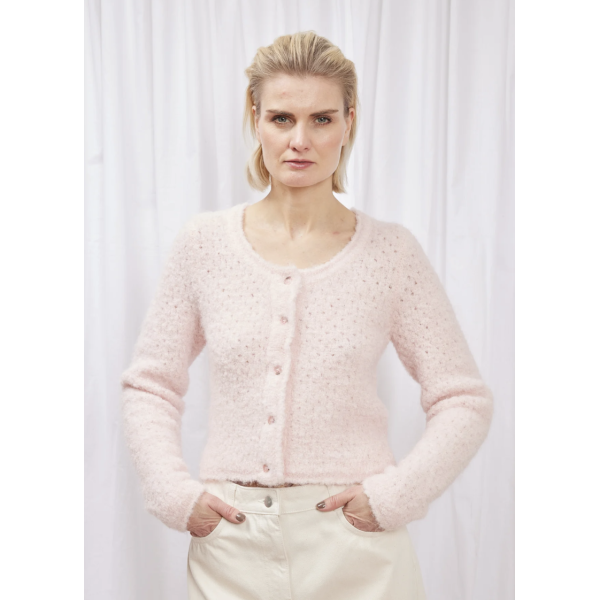 Ballblom Boucle Pink Cardigan  |  Ballblom Boucle Pink Cardigan fra ILAG