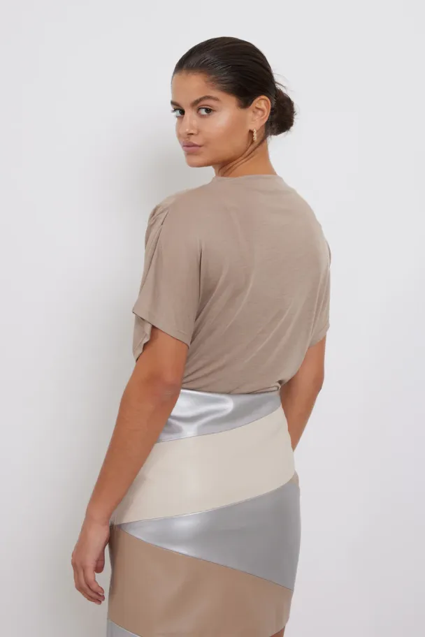 BRUUNS BAZAAR Katka Ginna Blouse - Image 3