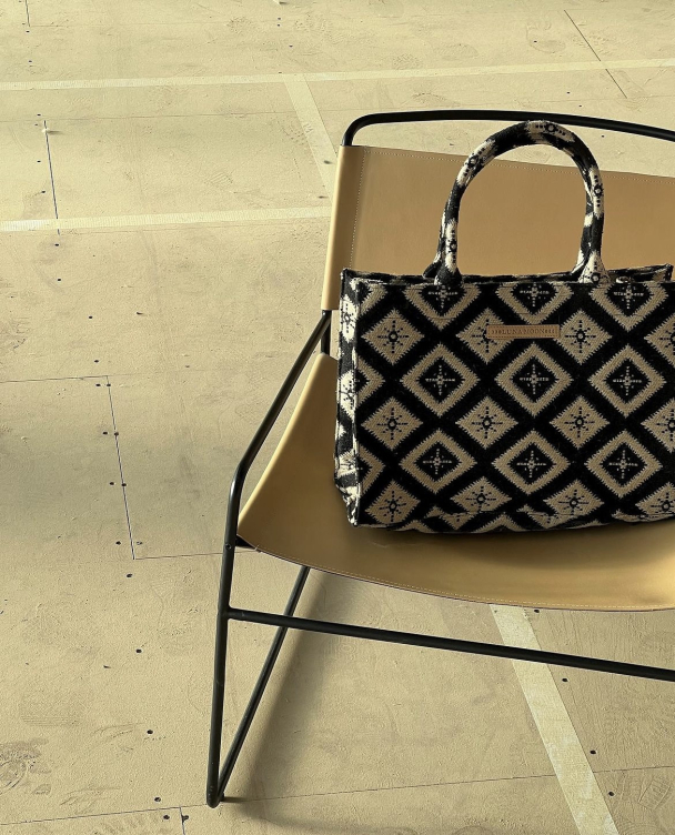 LUNA MOON Rue Rivoli - Image 4