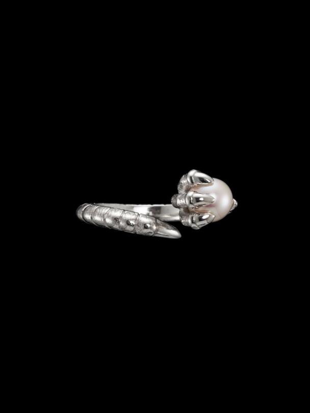 Claw Pearl Ring - Silver - Freshwater Pearl - Image 3