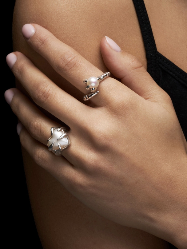 Claw Pearl Ring - Silver - Freshwater Pearl - Image 1