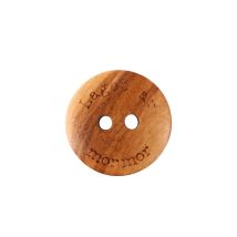 Knapp - 15mm - 2 hull - Laget av mormor