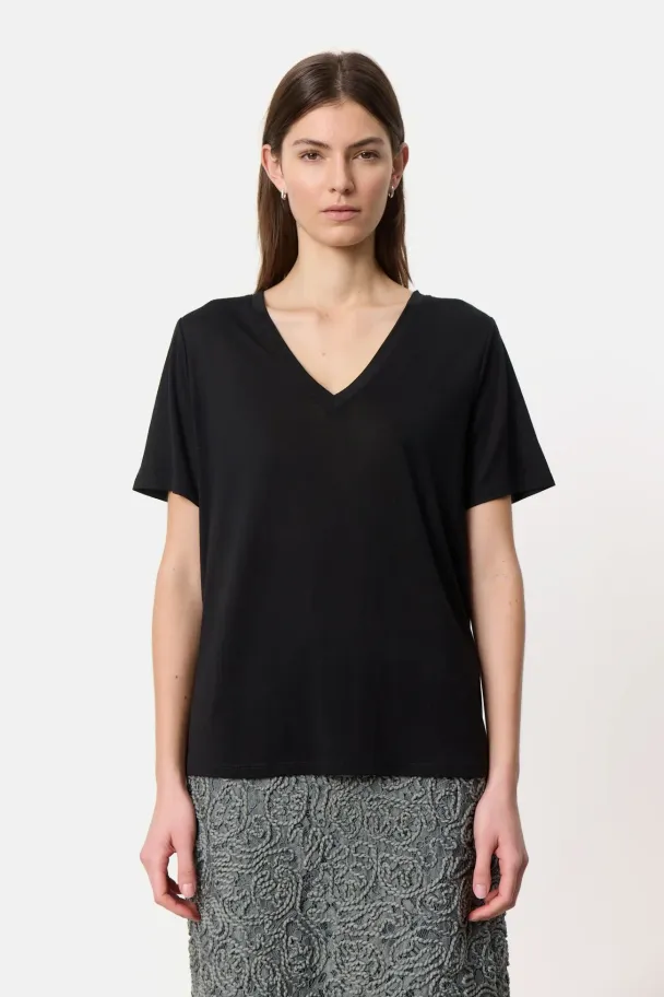 LEVETÈ ROOM Fred V-Neck - Image 3