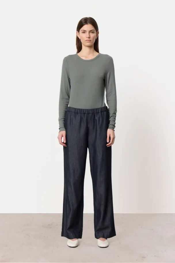 LEVETÉ ROOM Ika 4 - Image 3