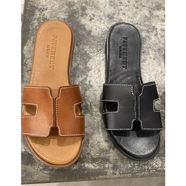 Pam Sandal