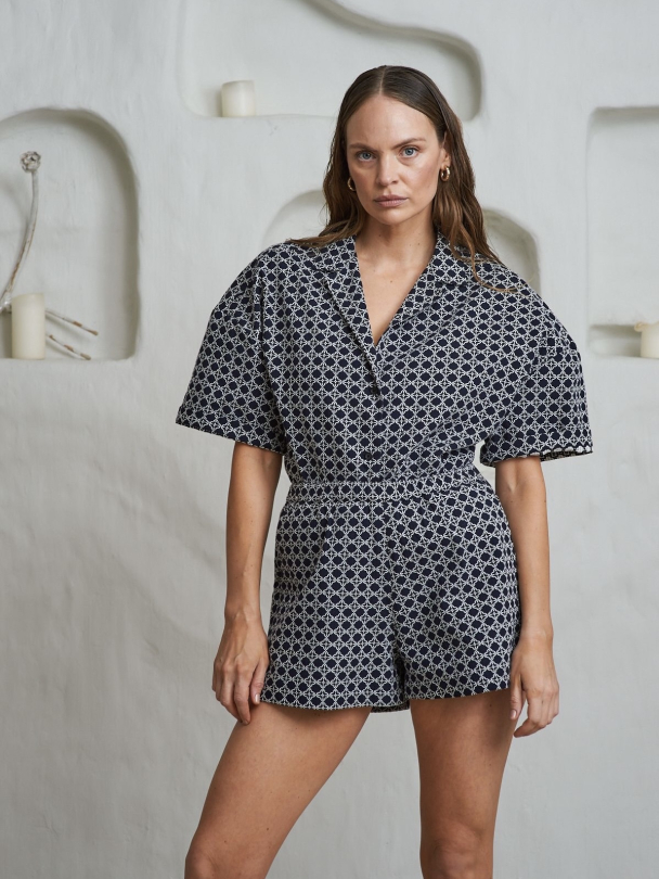 Delos Broderie - Image 2