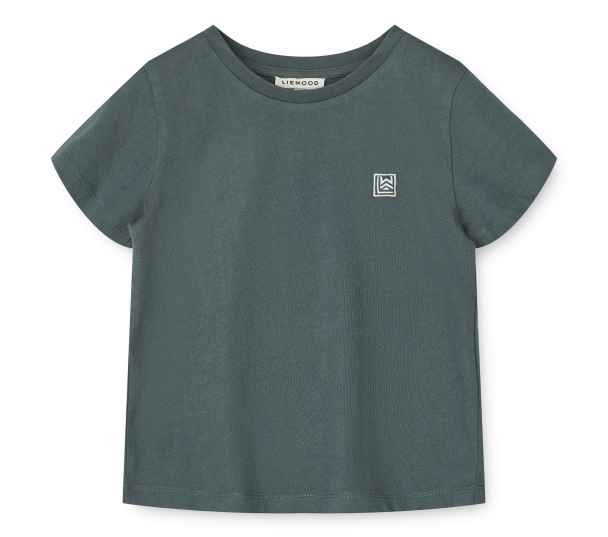 Apia T-shirt - Whale Blue - Image 1