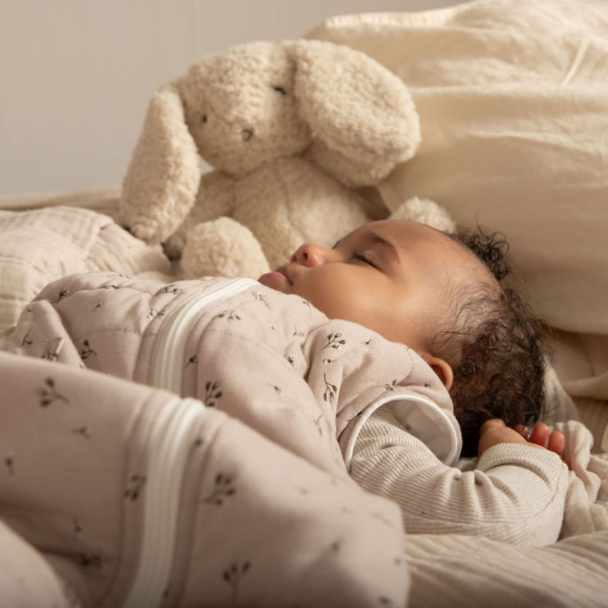 Night Nattpose 3-18 mnd - Blomma Sand - Image 3