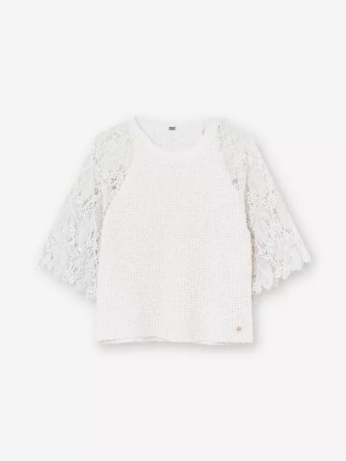 Myra, knit w. lace sleeves