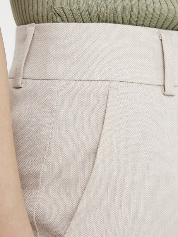 Laura FV Midi Shorts - Image 6