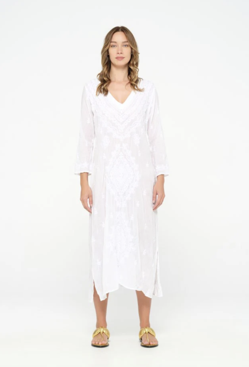 Embroidery Goa Long White Dress  | Embroidery Goa Long White Dress fra One Season