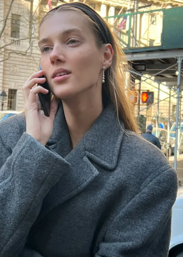 THE REBECCA EARRINGS SILVER - Image 2