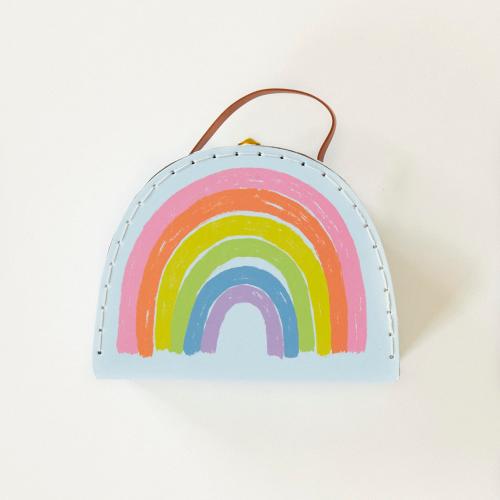 Sarah´s Silks | Rainbow Suitcase