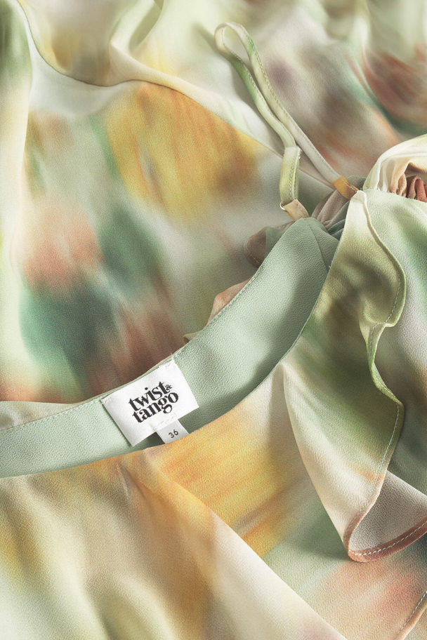 Primula Dress - Spring Green Print  - Image 4