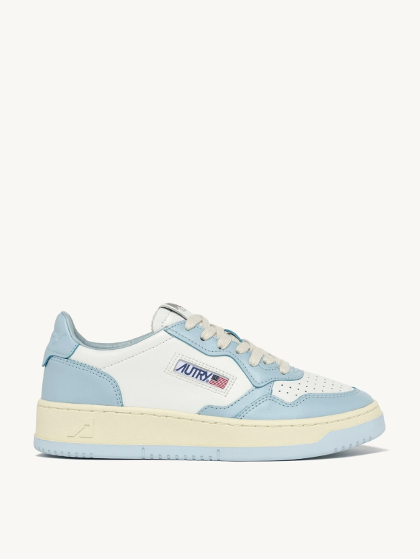 Medalist Low - White/Light Blue - Image 1