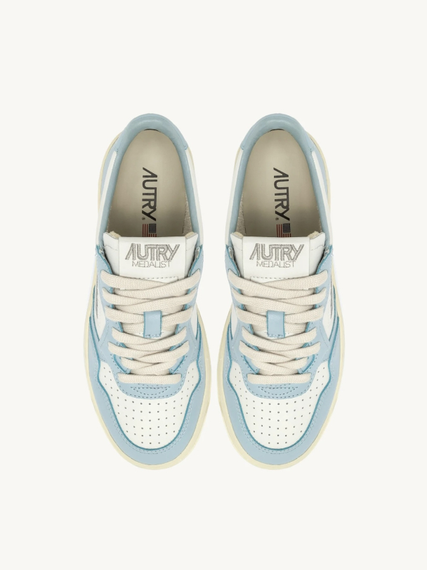 Medalist Low - White/Light Blue - Image 2