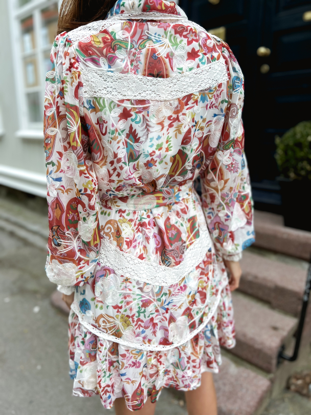 Boteh Emb Dress - Star White/Boteh Aop - Image 4