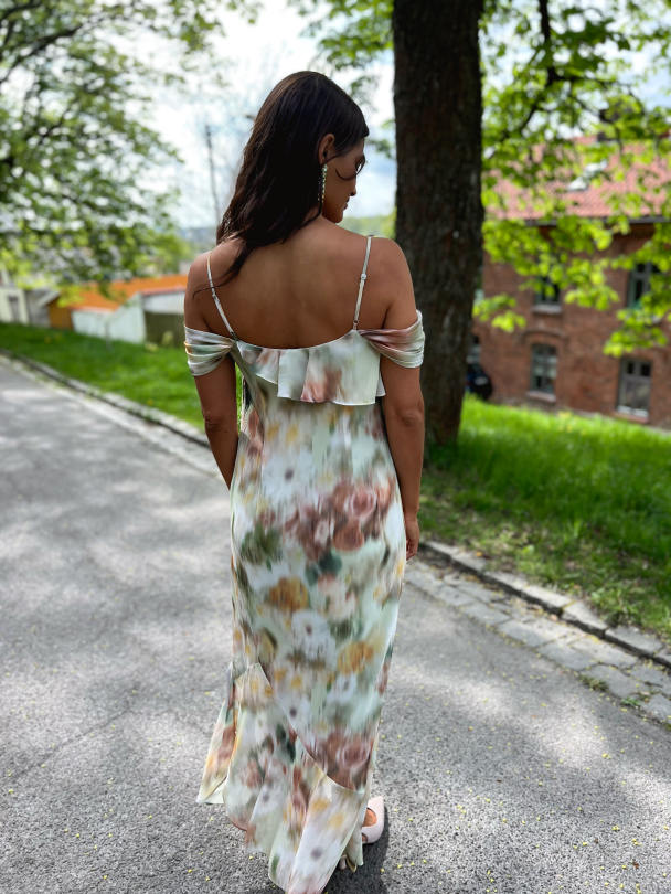 Primula Dress - Spring Green Print  - Image 6