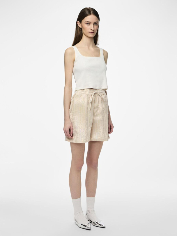 PIECES Sally Loose Shorts - Image 2