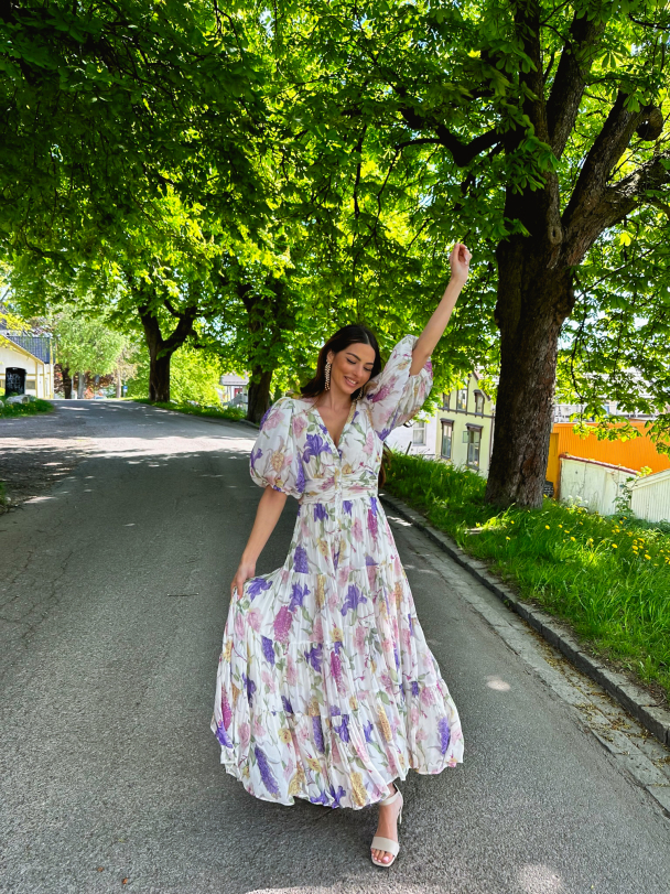 Chiffon Midi dress - Flower Garden - Image 9