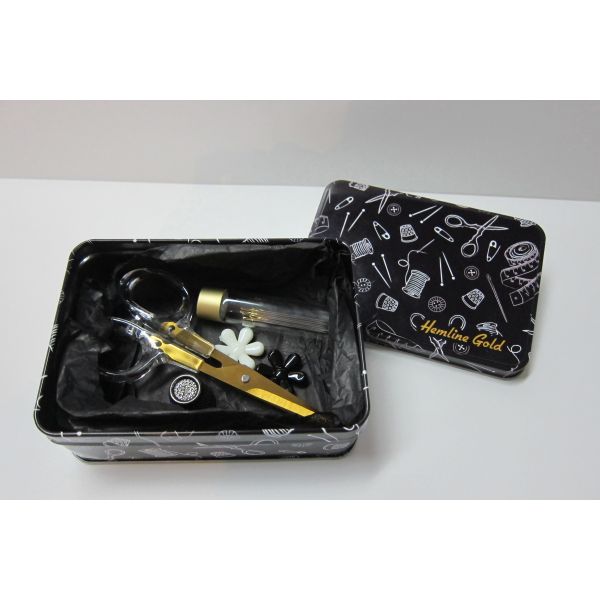 9374 HEMLINE GOLD SY-KIT SMALL 12 X 8,5 X 4,3 CM