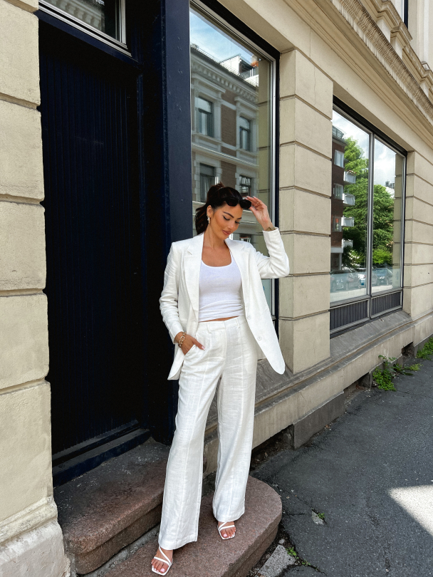 Isma Pant - Star White - Image 8