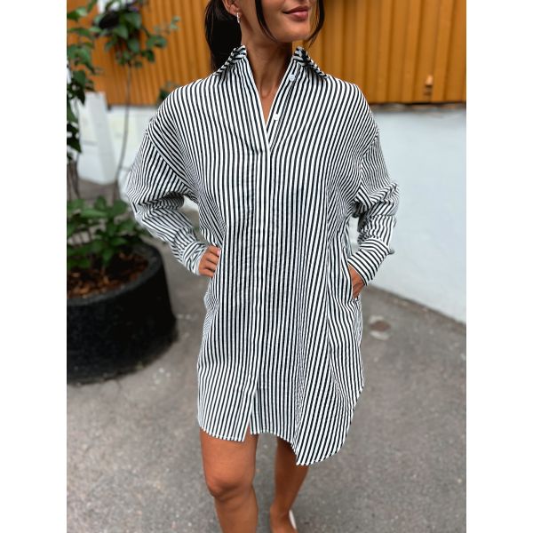 Big Shirt Dress - Black Stripe 