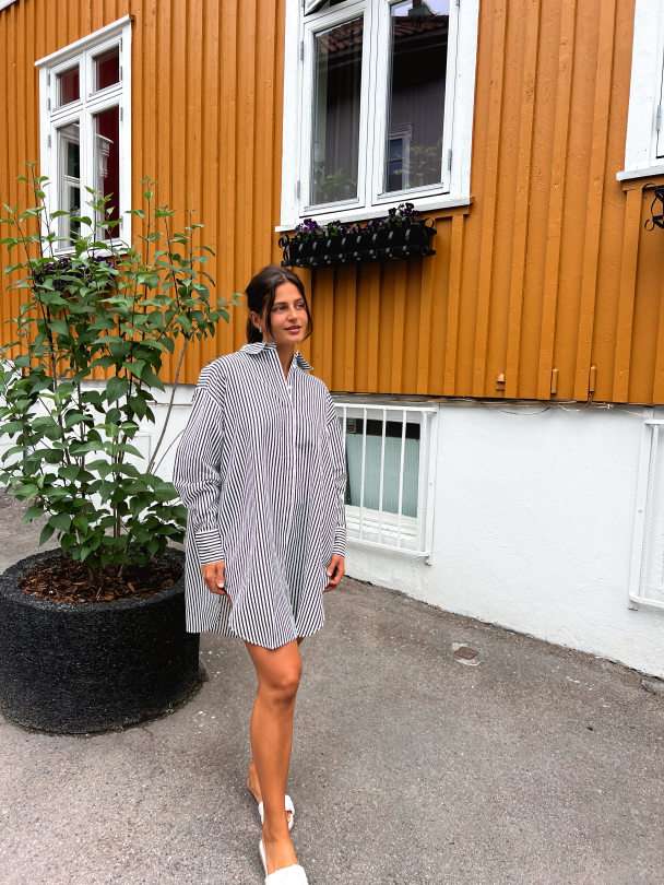 Big Shirt Dress - Black Stripe  - Image 6