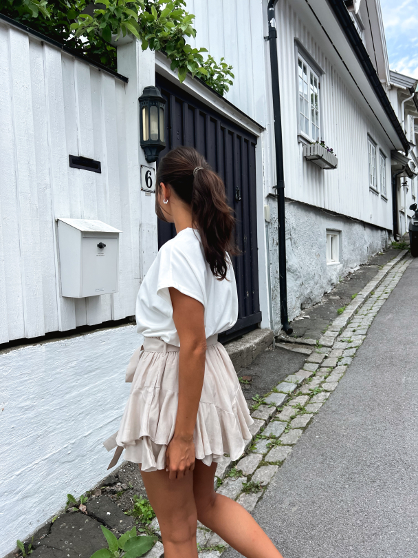 Confettibird T-Shirt – White - Image 6