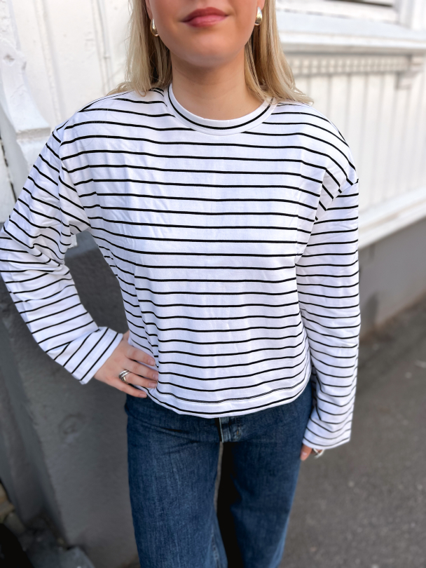 Siba Stripe - White Black Stripe  - Image 1