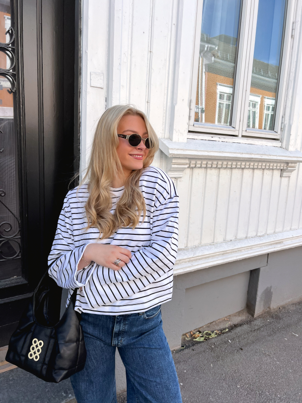 Siba Stripe - White Black Stripe  - Image 7