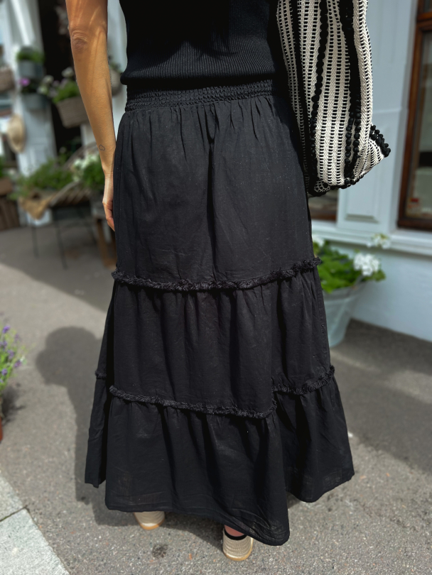 Sila Maxi Skirt - Black - Image 3