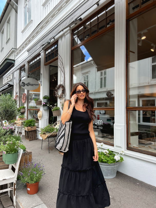 Sila Maxi Skirt - Black - Image 7
