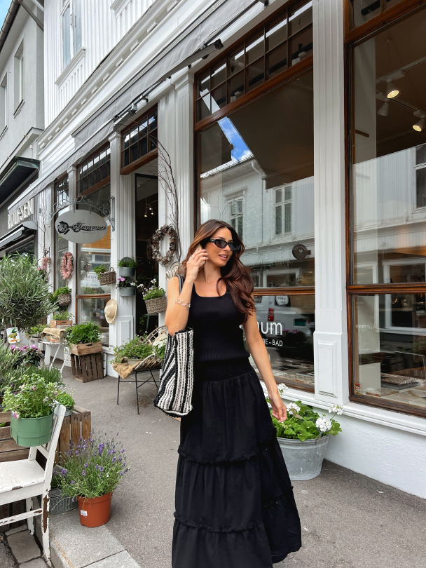 Sila Maxi Skirt - Black - Image 9