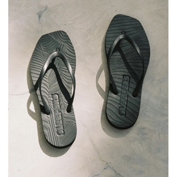 Tapered Black Flip Flop