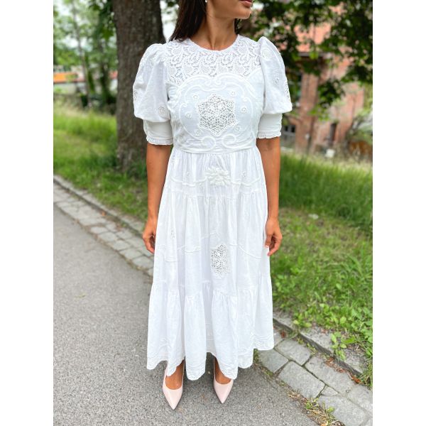 Linen Embroidery Gown - White