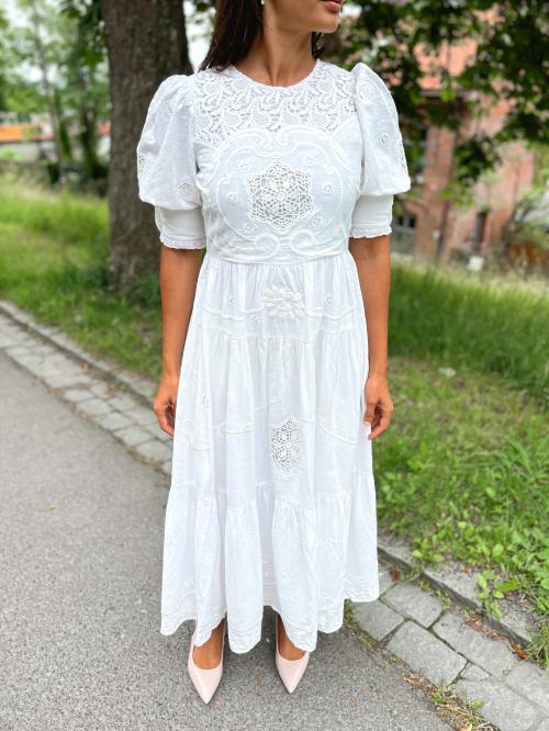 Linen Embroidery Gown - White