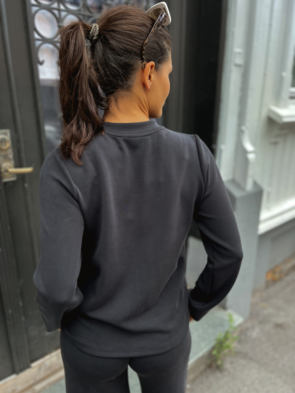 Tenny Boxy Tee - Black  - Image 2
