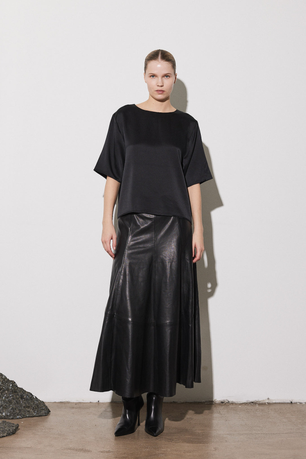 EVOLVE T SHIRT - Image 1