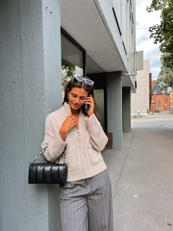 Sia Ras Knit Zipper Cardigan - Dove - Image 4
